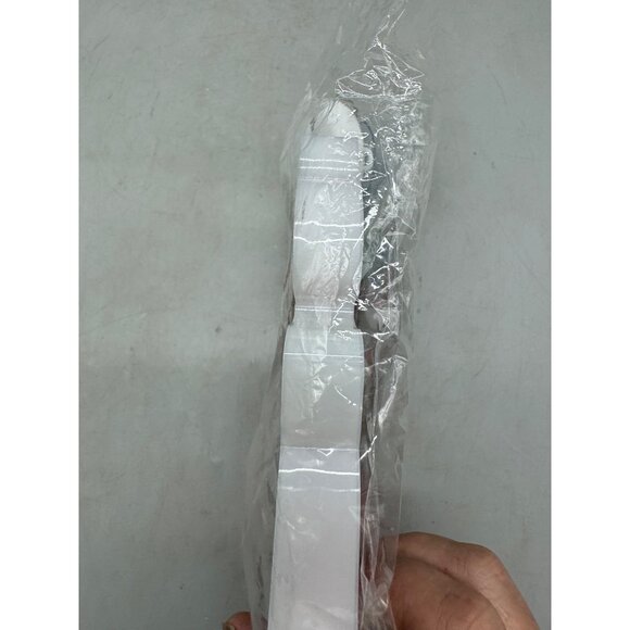 Christmas LED Light-Up Bell Pendant Decoration For Window With Holly Design READ - Picture 6 of 7